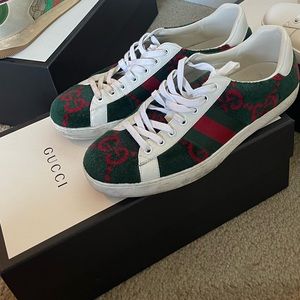 Gucci shoes